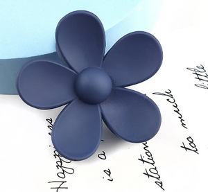 NJ -  Flower Acrylic Hair Claws (Multiple Colors)