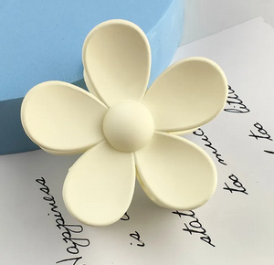 NJ -  Flower Acrylic Hair Claws (Multiple Colors)