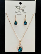 Load image into Gallery viewer, ER - Gold &amp; Blue Rhinestone Necklace Set