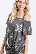 Load image into Gallery viewer, CY - Camo &amp; Star Asymmetric Shirt - Multi (Taupe/Grey)