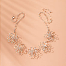 Load image into Gallery viewer, NJ - Dimensional Flower Necklace - Silver