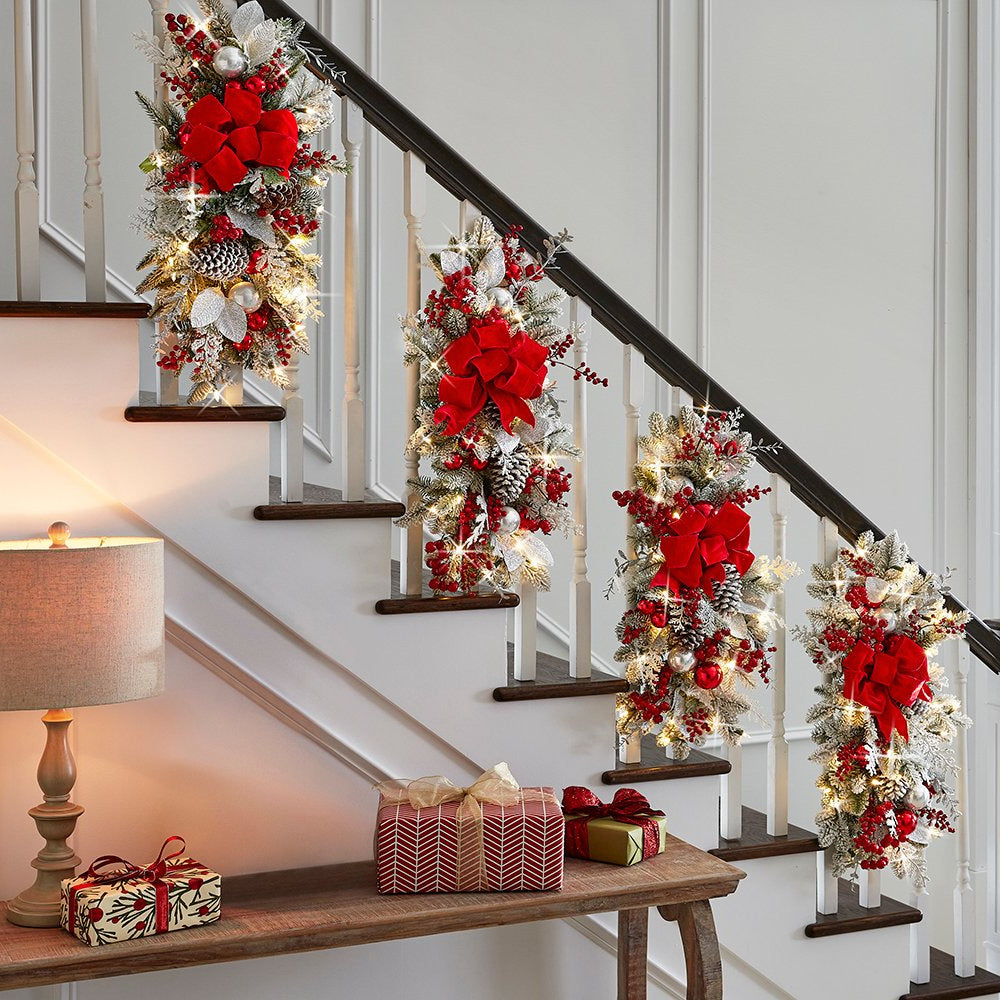 NJ - Christmas Garland Decoration - Red
