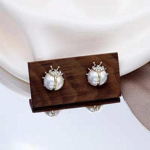 NJ - S925 Ladybug Pearl Stud Earrings