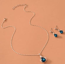 Load image into Gallery viewer, ER - Gold &amp; Blue Rhinestone Necklace Set