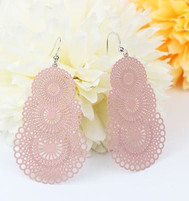 ER - Hollow Dropout Earrings - Pink or Blue