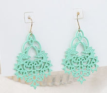 Load image into Gallery viewer, ER - Hollowed Out Filigree Mint Earrings