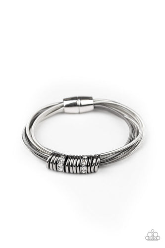Paparazzi Accessories - Magnetically Metro - Multi