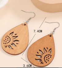 Load image into Gallery viewer, ER - Wood Hollowed Out Floral Earrings